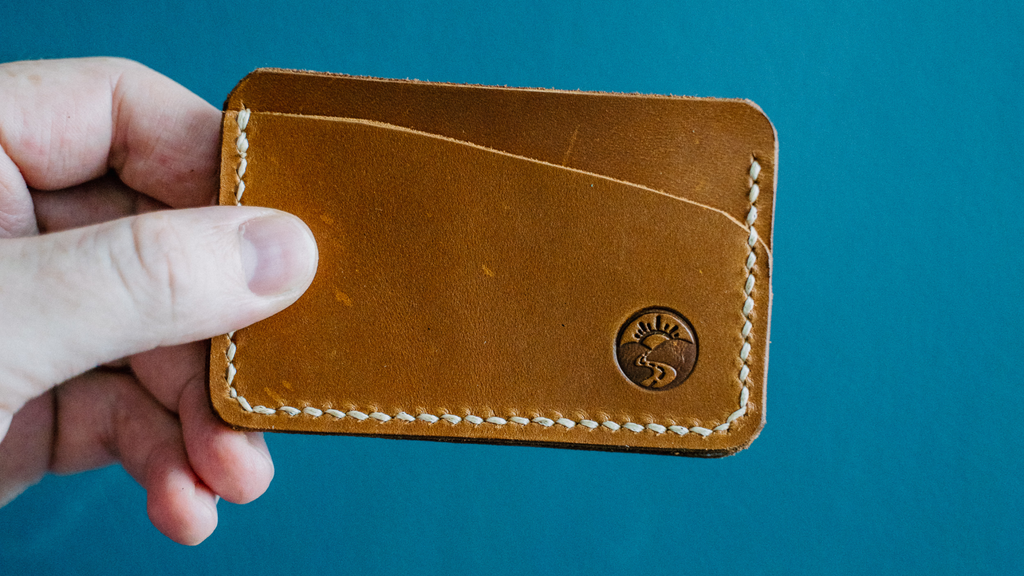 Simplify Your Life: The Benefits of a Minimalist Wallet for Men